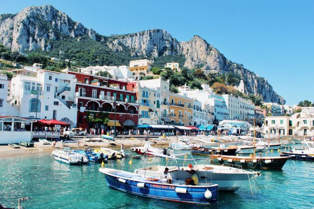 CAMPANIA: NAPLES, AMALFI AND CAPRI